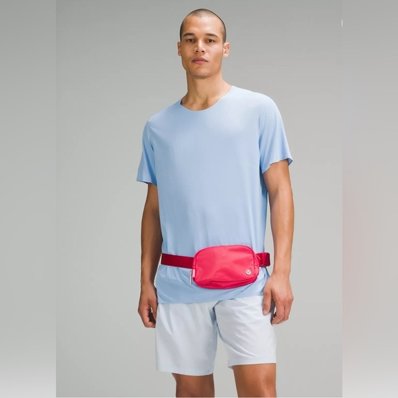 Lululemon Everywhere Belt Bag 1L Cherry Mist Fanny Pack Crossbody Designer New - Picture 6 of 16